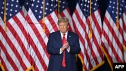 Cưu Tổng thống Mỹ Donald Trump tại Des Moines, bang Iowa, hôm 15/1/2024 (Photo: Jim WATSON / AFP).